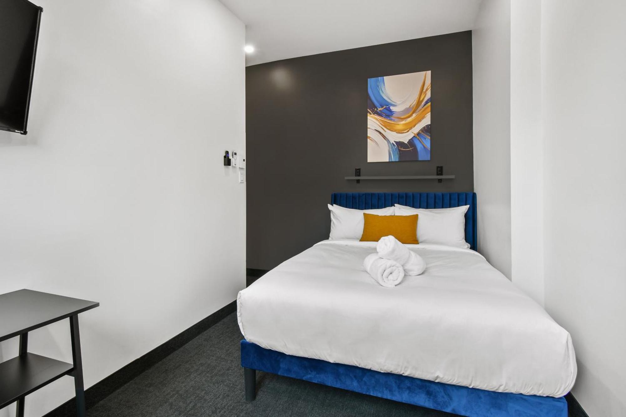 Lift Hotel Montreal Bagian luar foto